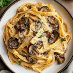 Caramelized Leek and Mushroom Gruyere Pasta